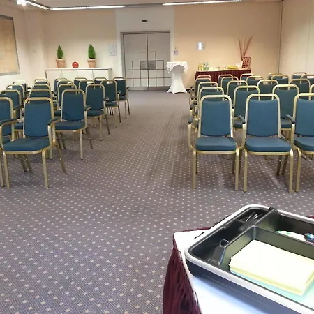 Ibb Centre 3*