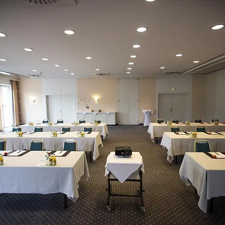 Ibb Centre فندق 3*