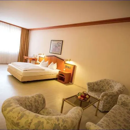 Ibb Centre 3* باساو